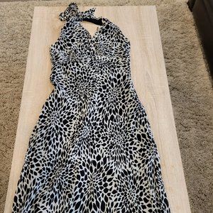 BCBG Size 8 Silk Black/White Halter Dress